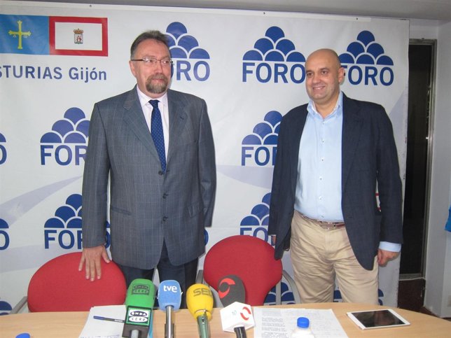 Isidro Martínez Oblanca y Pedro Leal