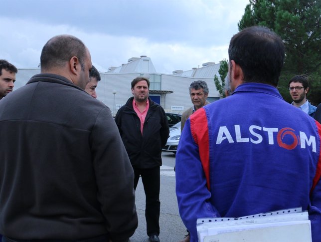 Oriol Junqueras, Oriol Amorós (ERC) con trabajadores de Alstom