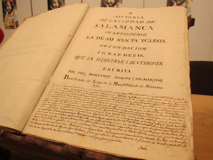 Documento manuscrito de Bernardo Dorado del siglo XVIII