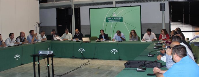 Reunión por la 'lengua azul'