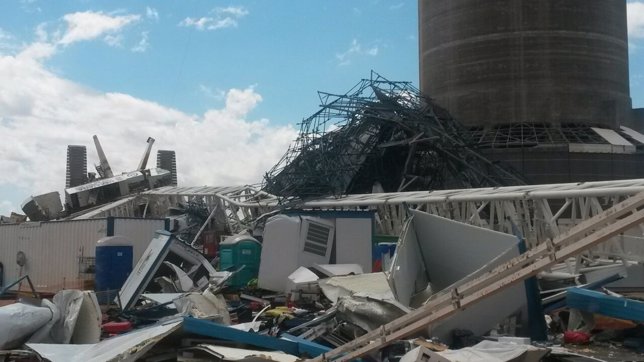 Se desploma una torre termosolar que Abengoa estaba construyendo en Sudáfrica