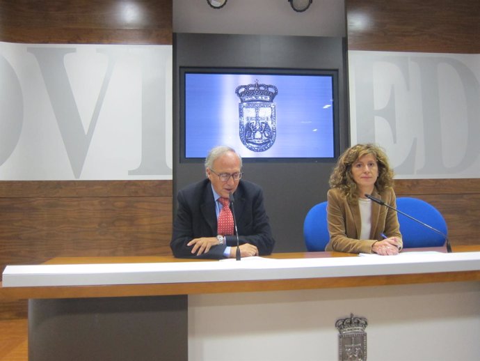 Pérez Zaldivar y Díez Isla en rueda de prensa