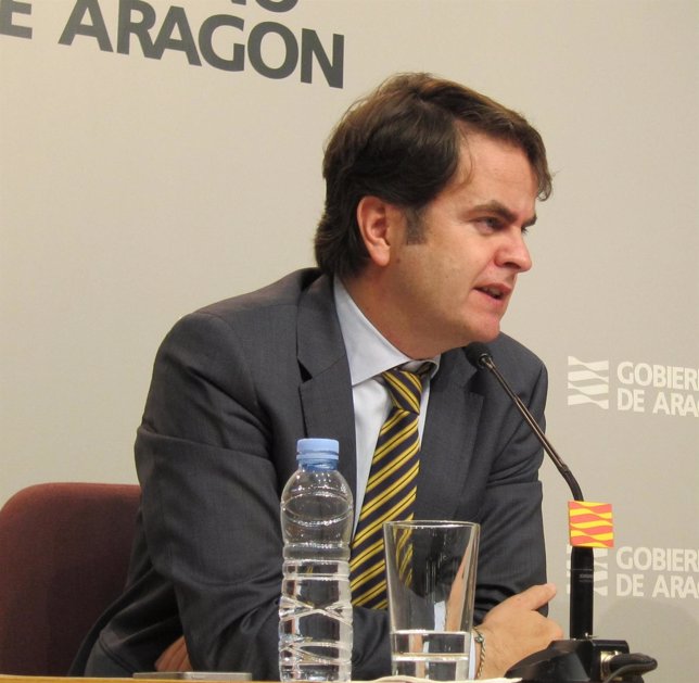 El portavoz del Gobierno de Aragón, Roberto Bermúdez de Castro