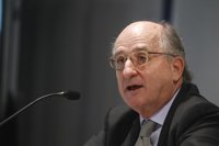 Brufau (Repsol) considera "una barbaridad" renunciar a conocer si España tiene hidrocarburos en Canarias