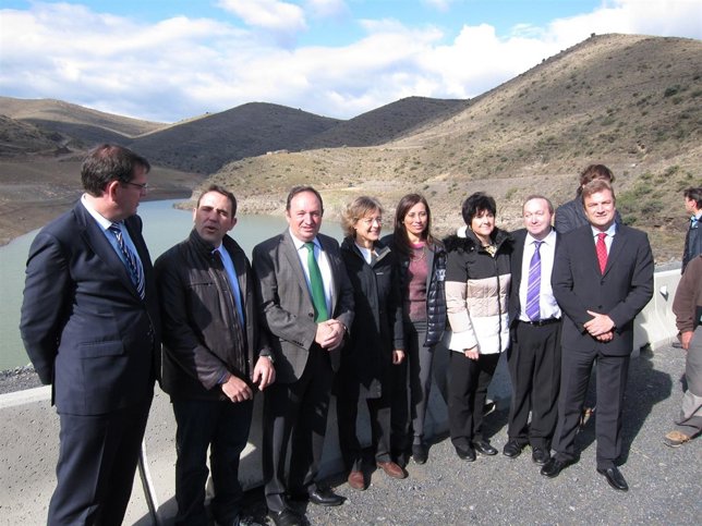 García Tejerina en la presa del Regajo
