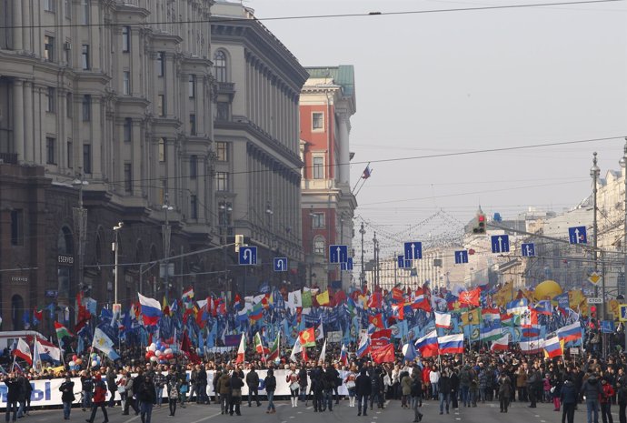 Marcha con motivo del Día de la Unidad Nacional en Moscú