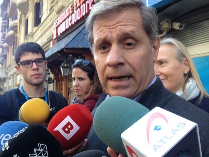 El presidente del PP en el Ayuntamiento de Barcelona, Alberto Fernández