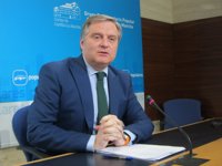 PP maneja sondeos que indican que obtendría una victoria "bastante holgada" en C-LM, por encima de los 17 escaños