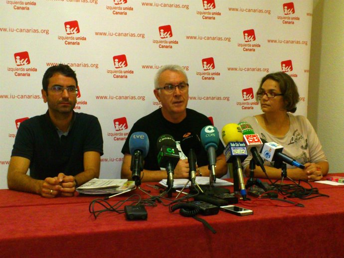 Cayo Lara en rueda de prensa