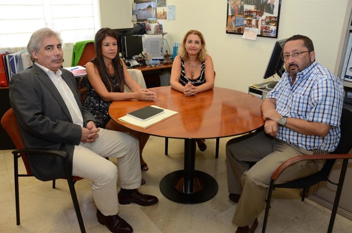 Reunión entre el Cabildo y el COAC