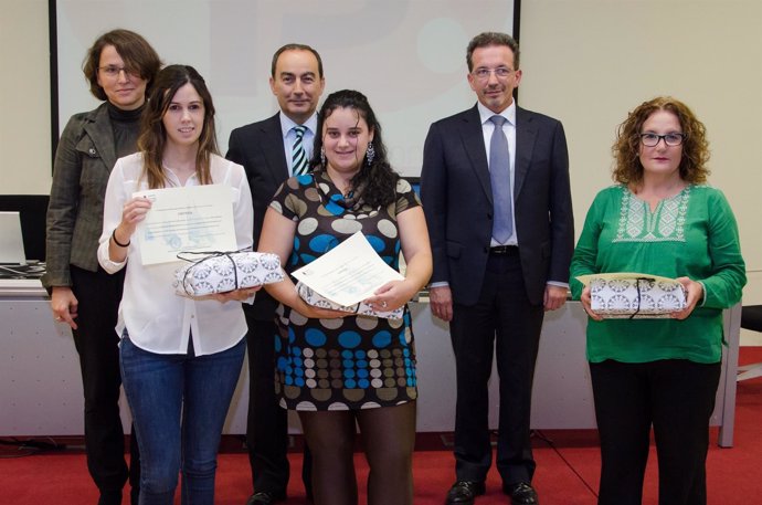 Serna entrega los premios del Concurso de Proyectos de Empresa
