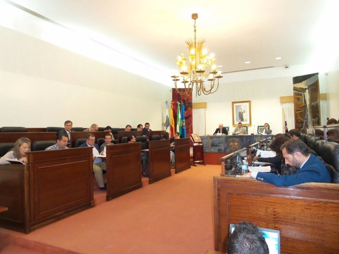 Pleno de la Diputación de Huelva del mes de noviembre.