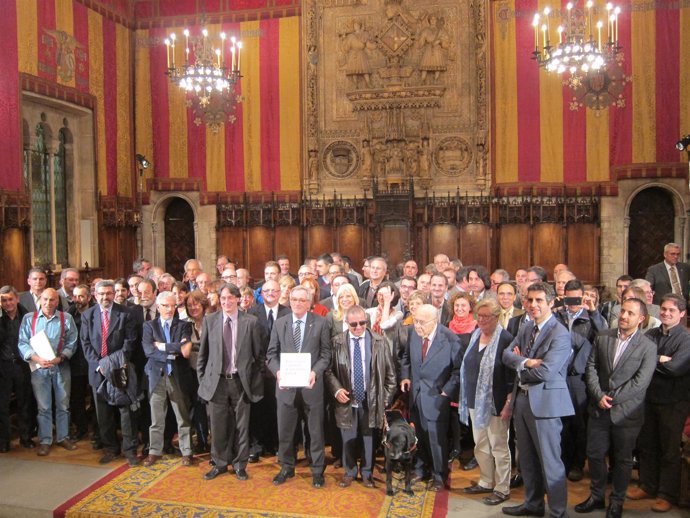 Parte de los participantes del Libro Blanco del Ayuntamiento de Barcelona