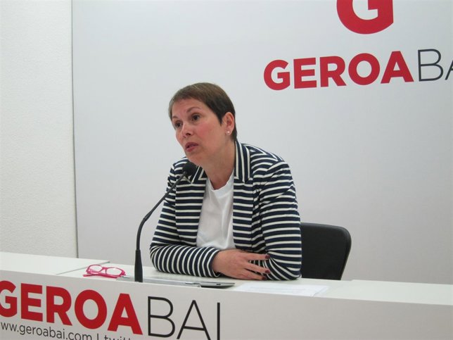 La diputada de Geroa Bai, Uxue Barkos.