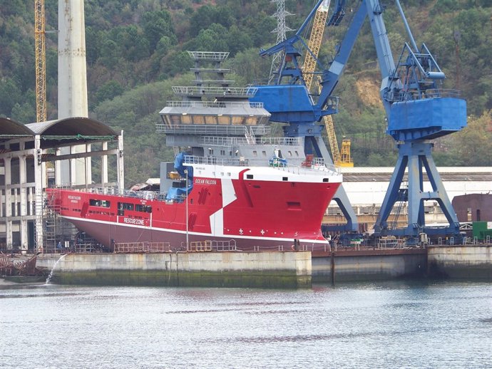 Botadura del buque Ocean Falcon