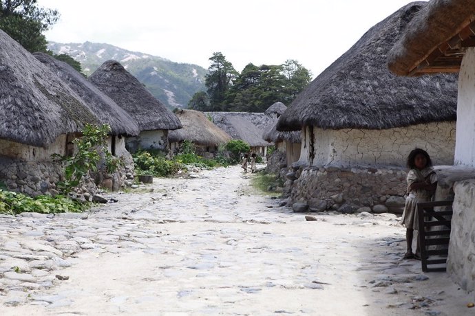 Once indígenas muertos por un rayo en Colombia
