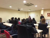 UGT volverá a pedir la urgencia de la mesa de negociación para readmitir a interinos si no se convoca en una semana