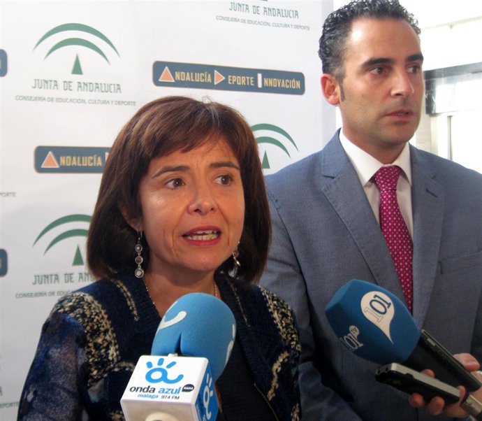 La directora del IAM, Silvia Oñate, y el delegado de Igualdad, Daniel Pérez