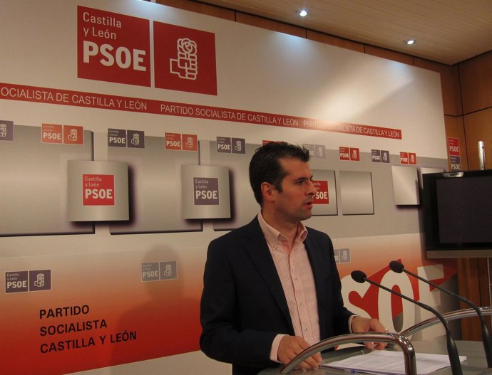 Tudanca en la rueda de prensa