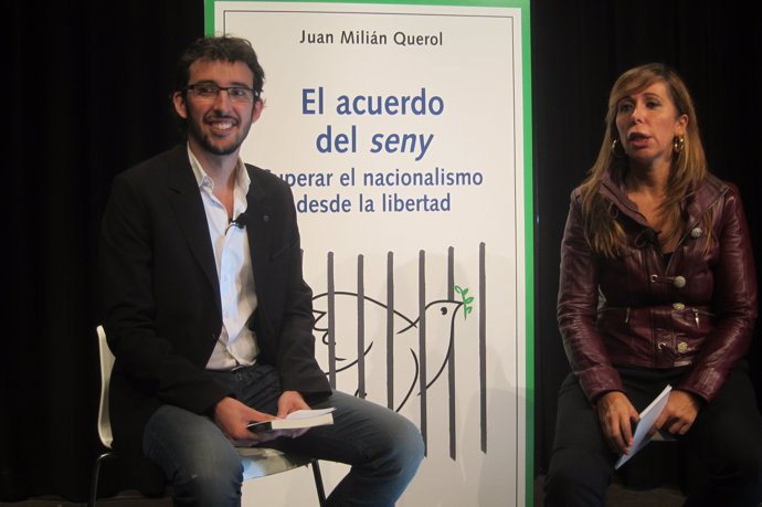 La presidenta del PP catalán, Alicia Sánchez-Camacho, y  el diputado Juan Milián