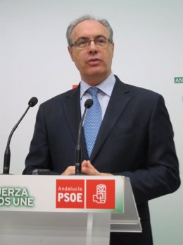 El coordinador del Consejo Territorial del PSOE-A, Juan Pablo Durán