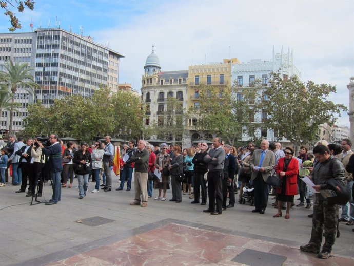 Concentración en Valencia contra la consulta catalana 