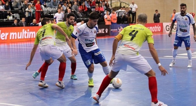 El Palma Futsal vence al DLink Zaragoza