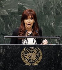 Fernández de Kirchner "presenta buena evolución" en su sexto día de ingreso