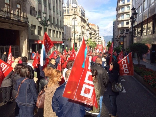 Manifestación convocada por CC.OO en Vigo