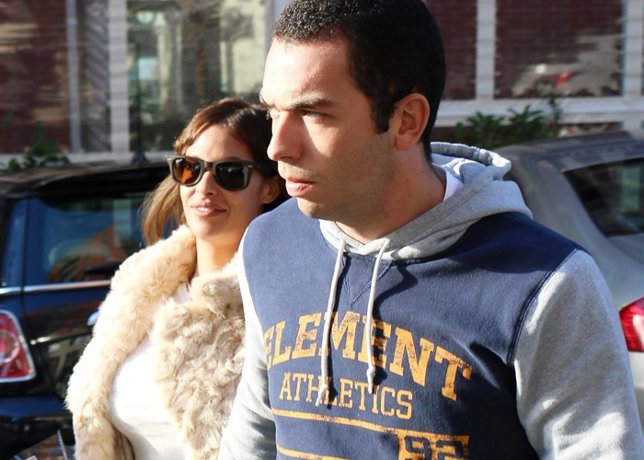 Alberto isal y techi deisfrutan de su amor 