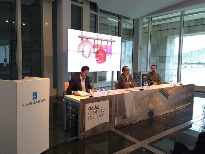Anxo Lorenzo presenta los ganadores de los premios de teatro de Cultura