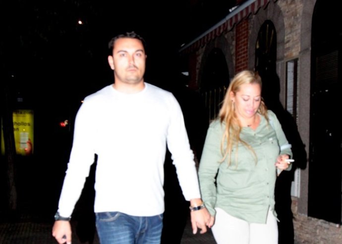 Primer cumplaños de Belen Esteban al lado de su novio, Miguel Marcos