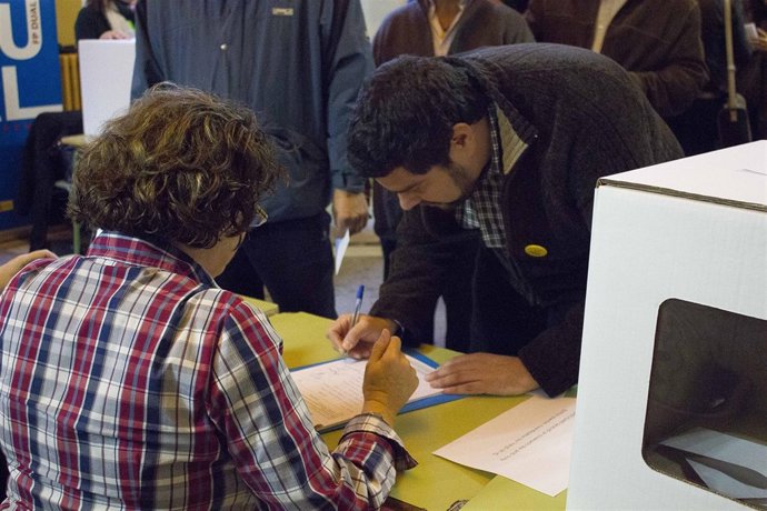 Ndp Valoració 9N ICV Eduard Baches I Sara Vilà