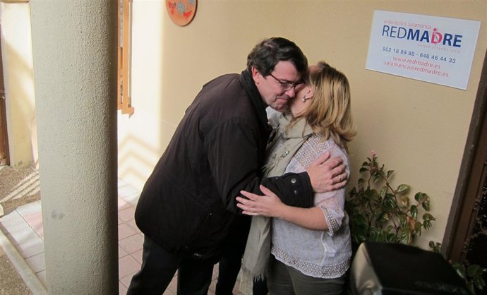 Fernández Mañueco visita Red Madre