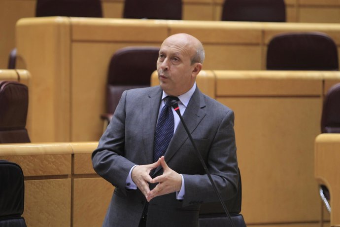 José Ignacio Wert en el Senado