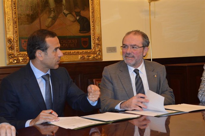 J.Masana (La Caixa) y J.Reñé, pte.Diputación Lleida