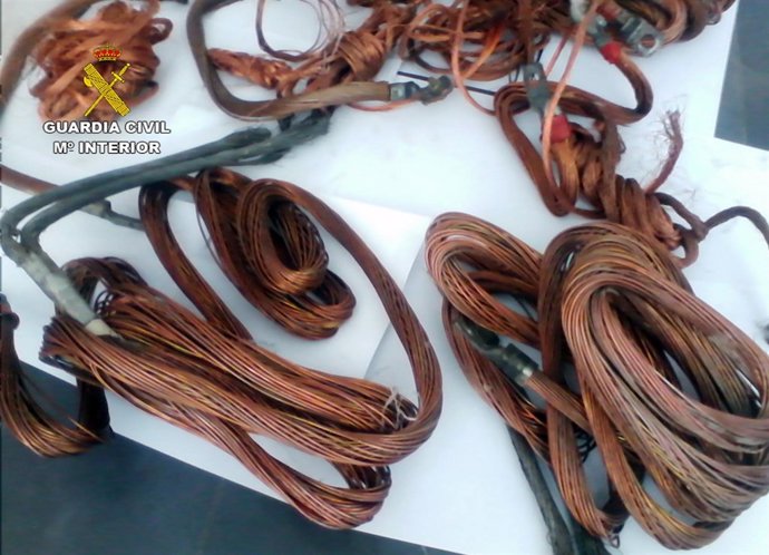 Imagen del cable de cobre intervenido