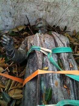 La escultura en homenaje al político Antoni Maura 