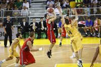 Duelo directo por el 'Top 16' en Vitoria