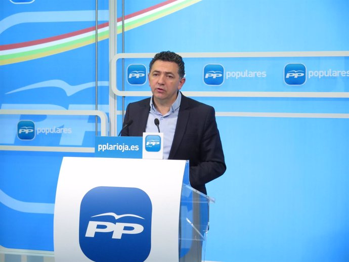 El secretario general del PP, Carlos Cuevas, analiza afiliación
