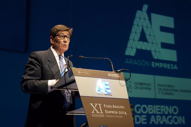 El consejero Aliaga inaugura el Foro Aragón Empresa 2014