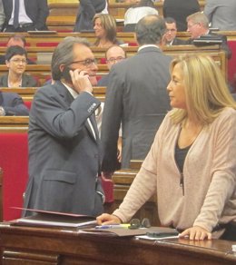 En el pleno del Parlament, Artur Mas y la vicepresidenta Joana Ortega