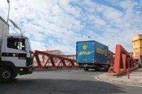 Economía.- Empresas celebran el acuerdo de Gobierno y transportistas que hubiera ocasionado pérdidas de 1.450 millones