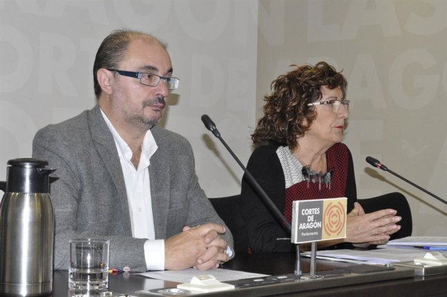 Javier Lambán y María Victoria Broto