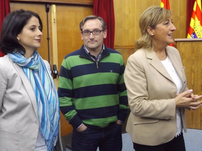 Emma Buj, Joaquín Juste y Carmen Pobo, del PP-Teruel.