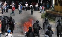 Policías de Guerrero claman que les dejen actuar contra las protestas de estudiantes