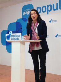 PP-A: A Díaz "le tiembla el pulso" con sus "padrinos políticos"