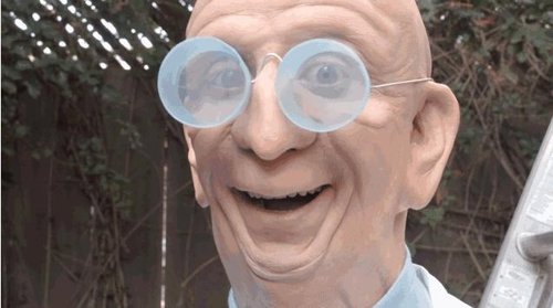 Cosplay del profesor Farnsworth de Futurama