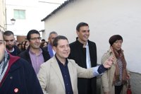 Sánchez critica que Monago dé "la tercera versión en 10 días" sobre sus viajes