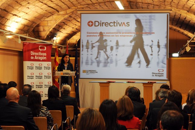 Adesión para aumentar las mujeres directivas en empresas